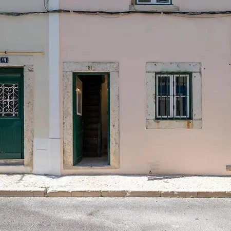 Cozy Flat With Terrace Lisbona