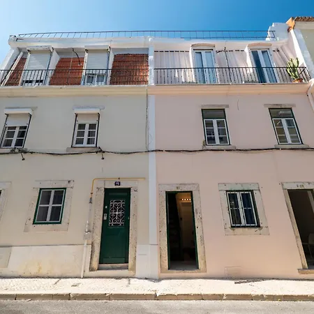Apartment Cozy Flat With Terrace Lisbon