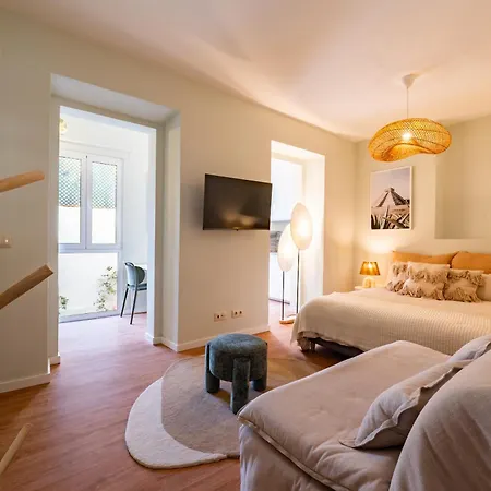 Cozy Flat With Terrace Apartmán Lisboa